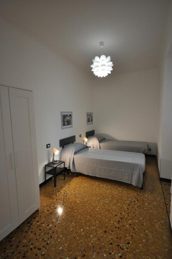 Perdianahouse Waterfront Apartment Genoa Bagian luar foto