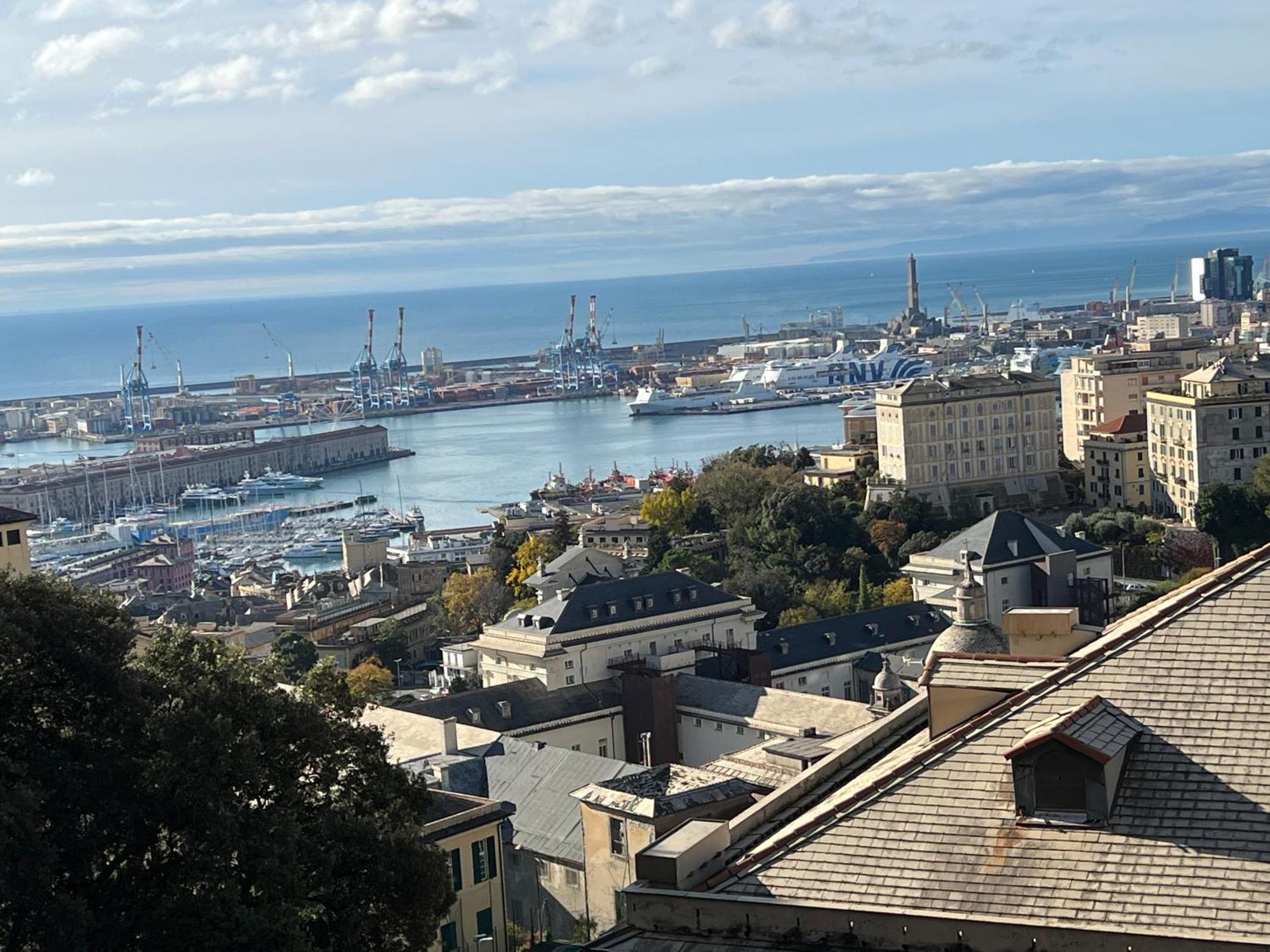Perdianahouse Waterfront Apartment Genoa Bagian luar foto