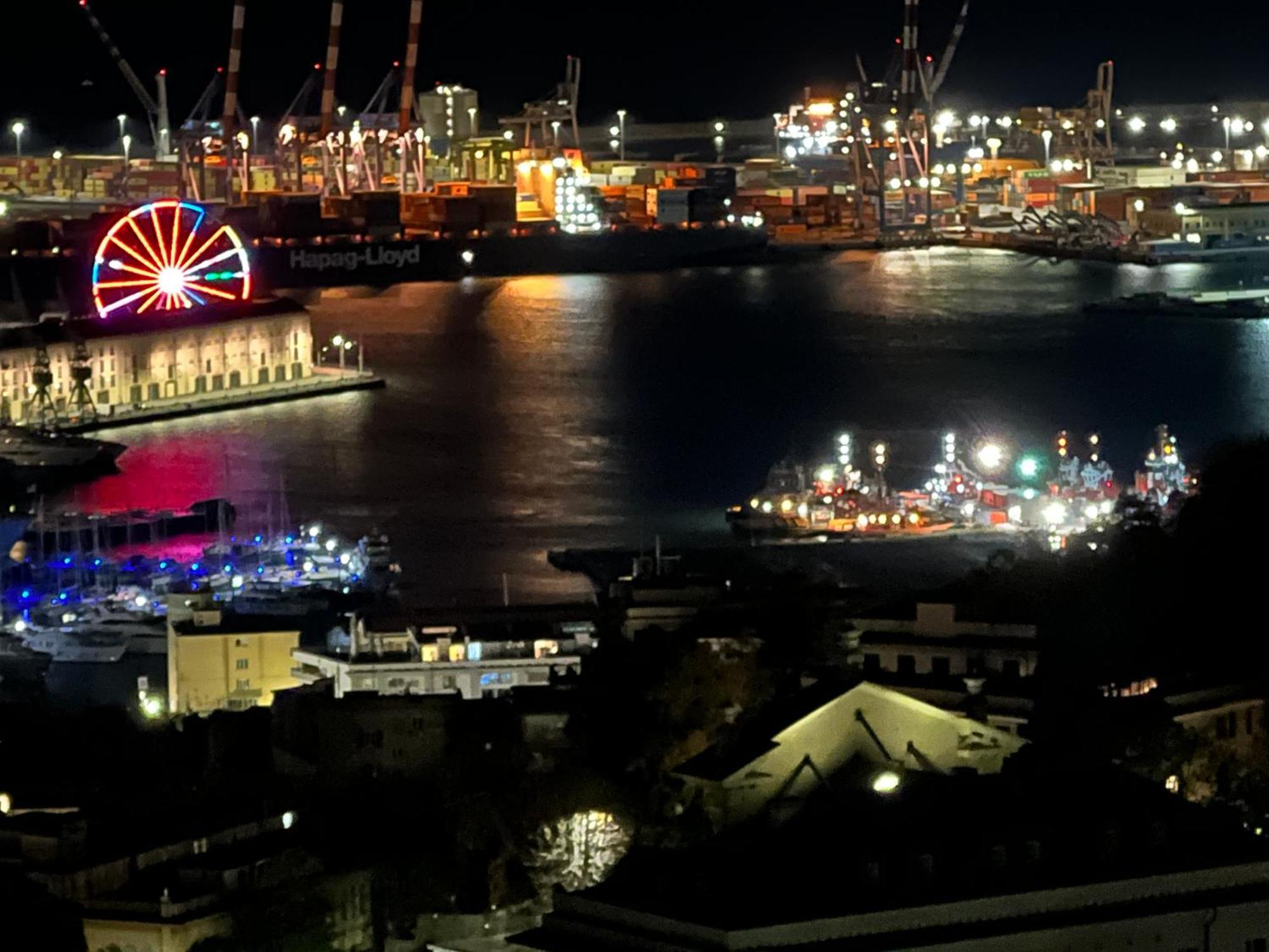 Perdianahouse Waterfront Apartment Genoa Bagian luar foto